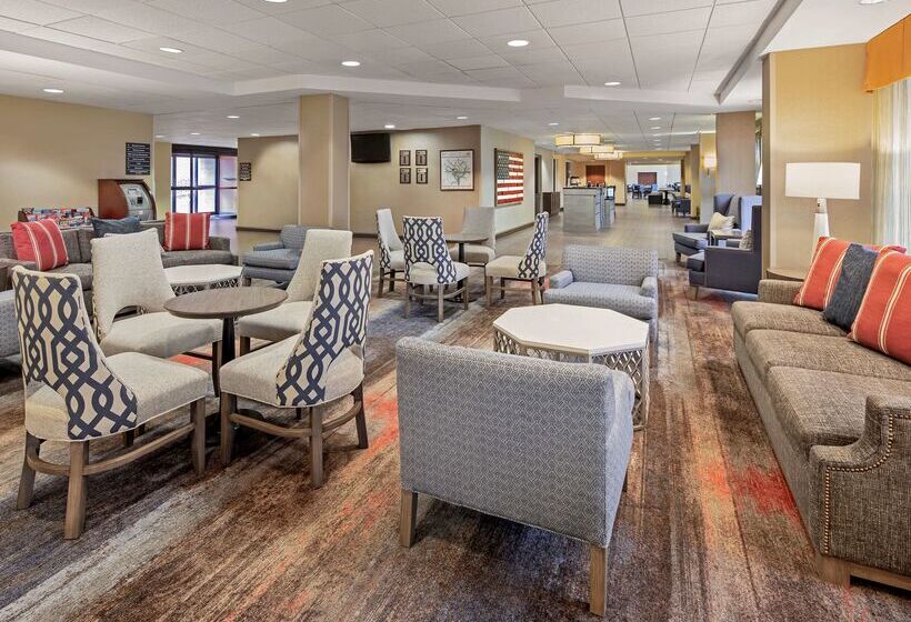 هتل Hampton Inn & Suites Alexandria Old Town Area South