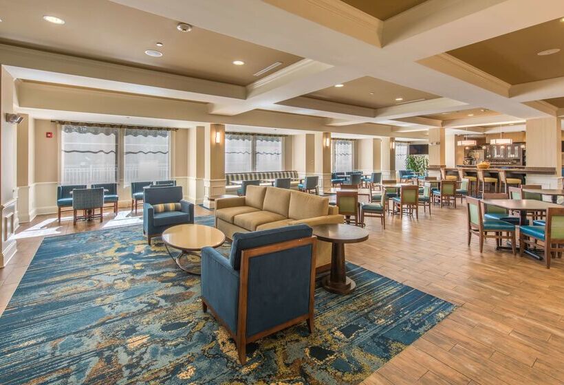 فندق Hampton Inn & Suites Jekyll Island