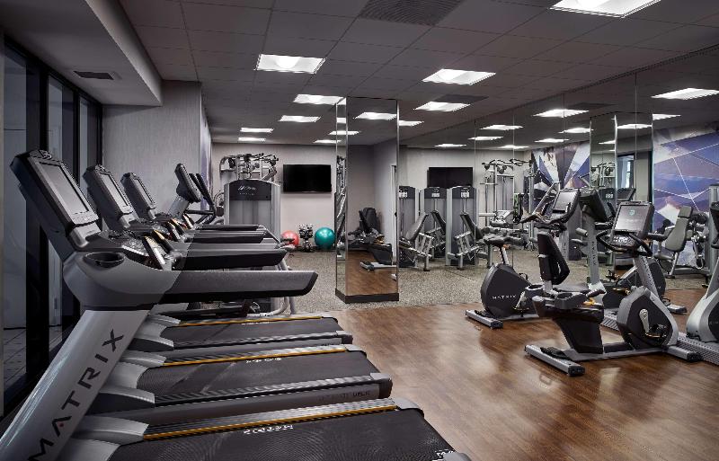 酒店 Hilton Fairfax