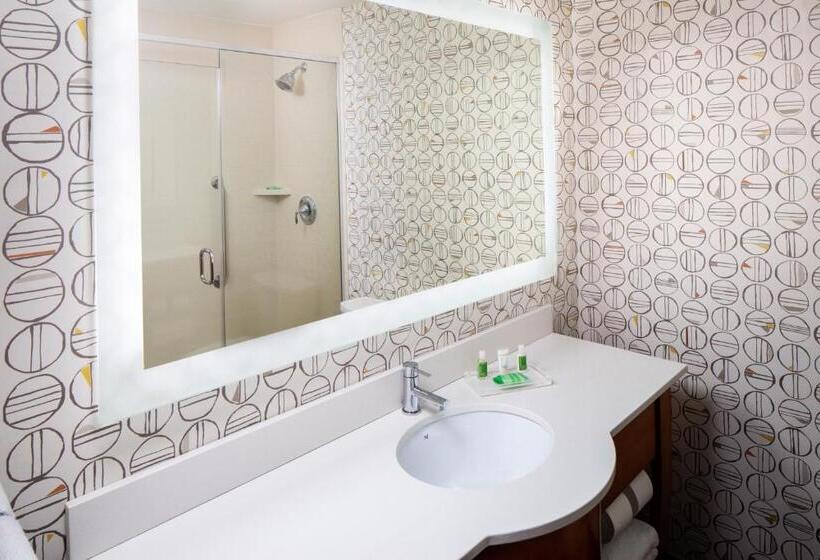 هتل Holiday Inn Charlottesville Monticello, An Ihg
