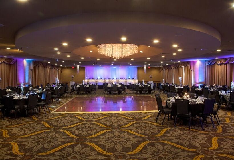 هتل Holiday Inn Sioux Falls City Center, An Ihg