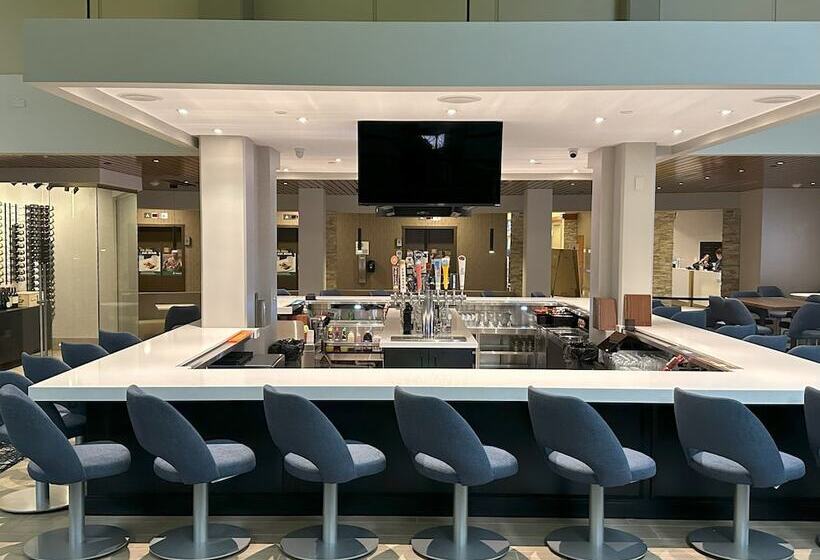 هتل Holiday Inn Sioux Falls City Center, An Ihg