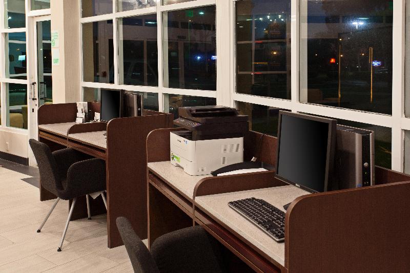 בית מלון כפרי Holiday Inn West Covina, An Ihg