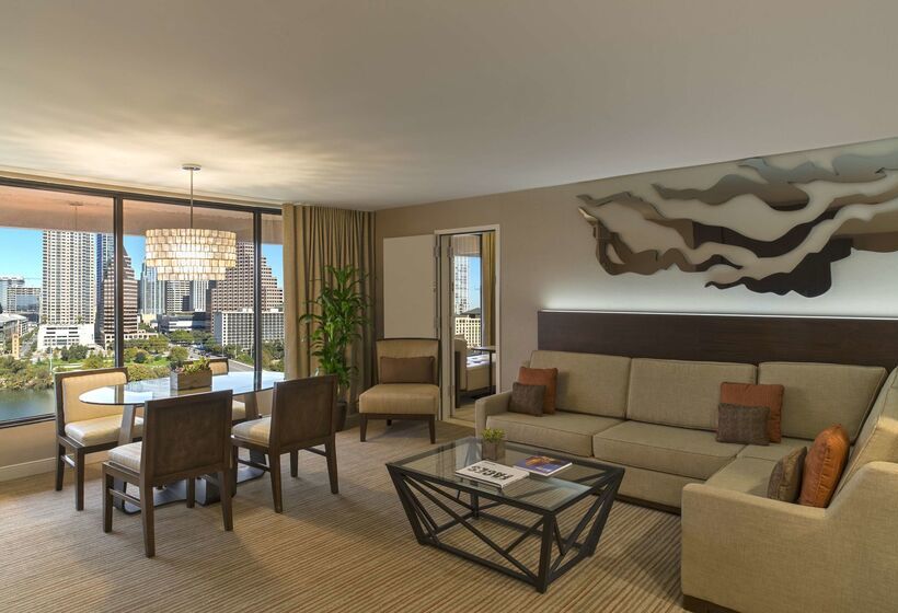 هتل Hyatt Regency Austin