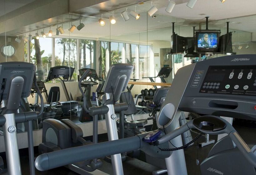 בית מלון כפרי Hyatt Regency Long Beach