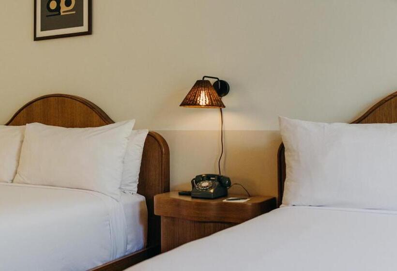 ホテル Casa Loma Beach