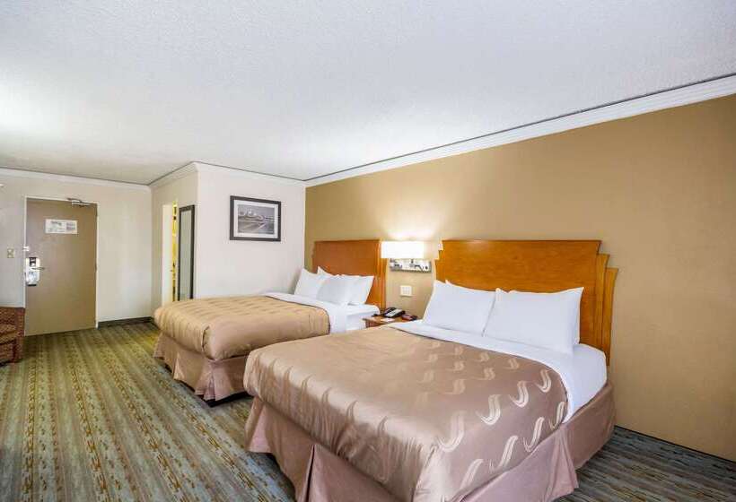 酒店 Quality Inn & Suites Kansas City   Independence I 70 East