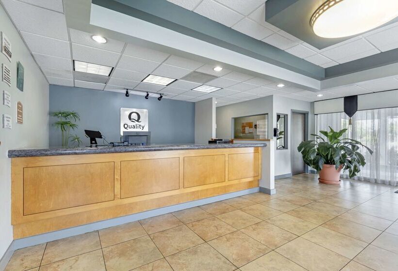 فندق Quality Inn Downtown Stuart