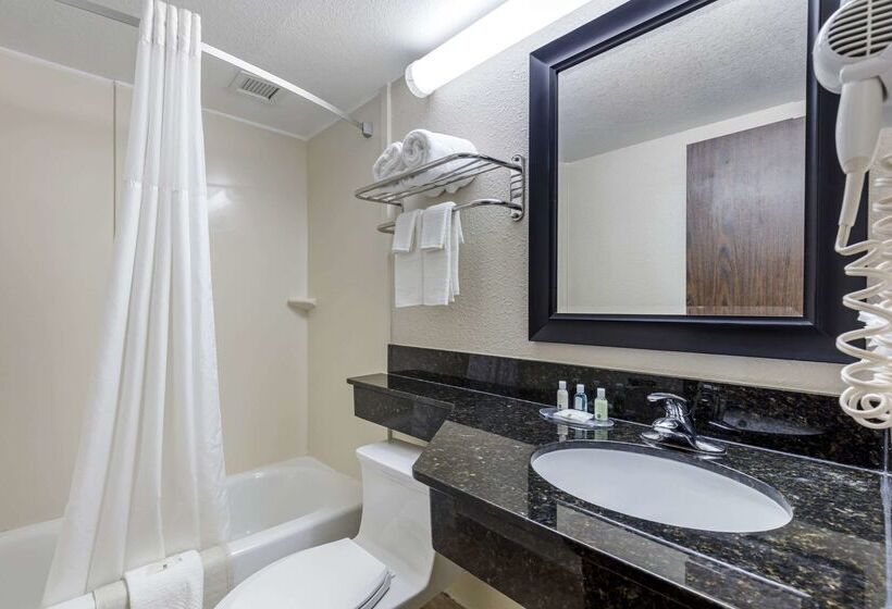 فندق Quality Inn Downtown Stuart