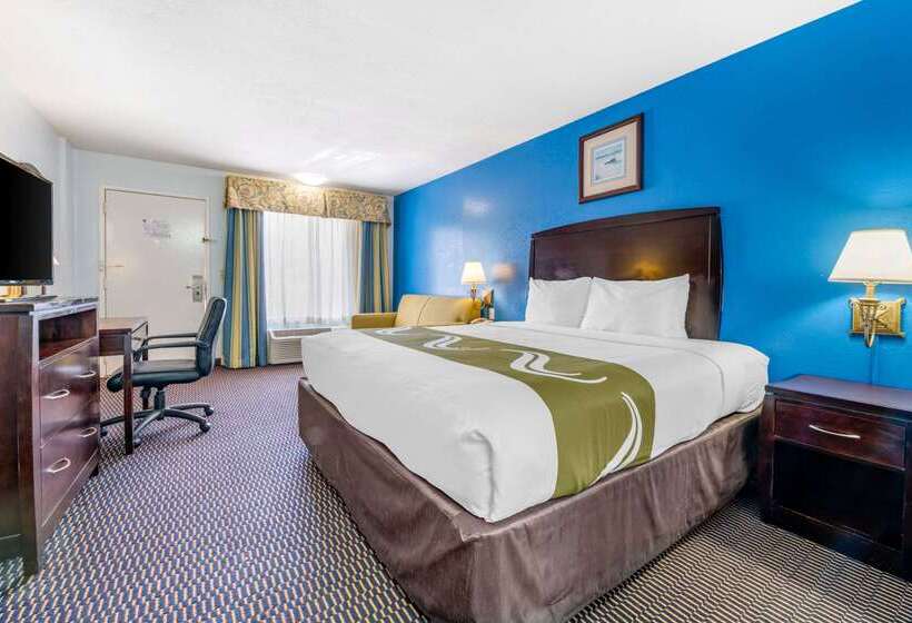 בית מלון כפרי Quality Inn Sarasota North Near Lido Key Beach