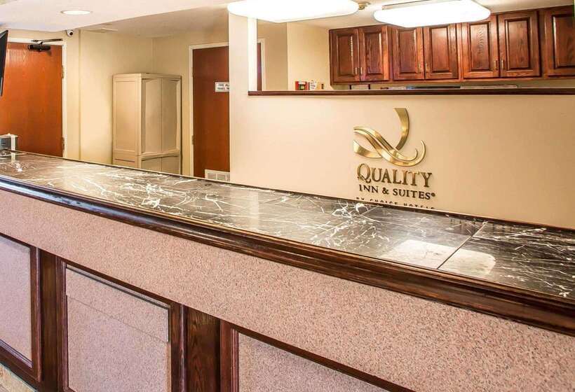 호텔 Quality Inn & Suites Middletown   Franklin