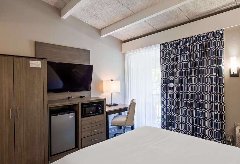 酒店 The Hub Middletown Red Bank  Best Western Signature Collection