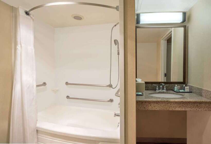 فندق Wyndham Garden Washington Dc North