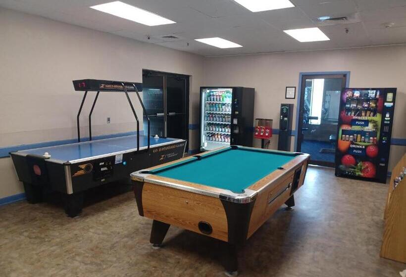 Islander Beach Resort  New Smyrna Beach