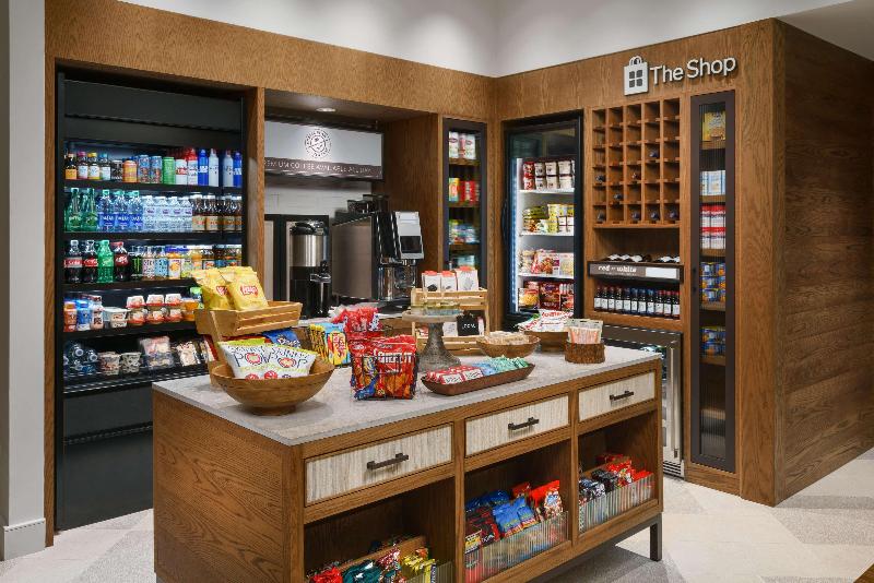 منتجع Hilton Garden Inn St. Pete Beach