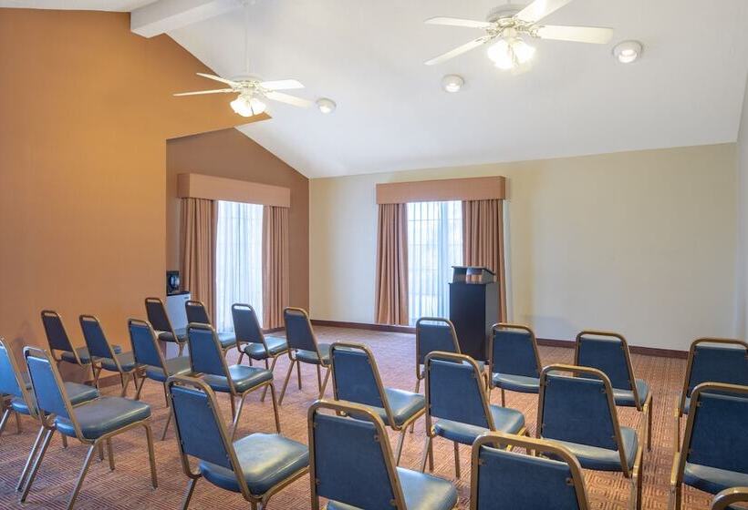 هتل Budget Inn & Suite Atlanta Marietta Stadium