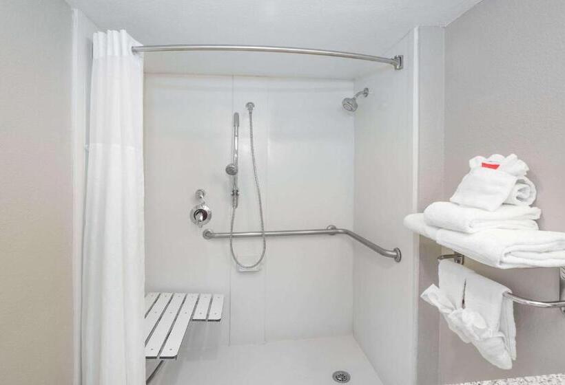 فندق Casa Bella Inn & Suites Extended Stay