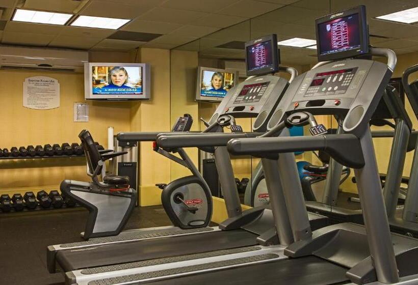 هتل Courtyard By Marriott New York Manhattan/fifth Avenue