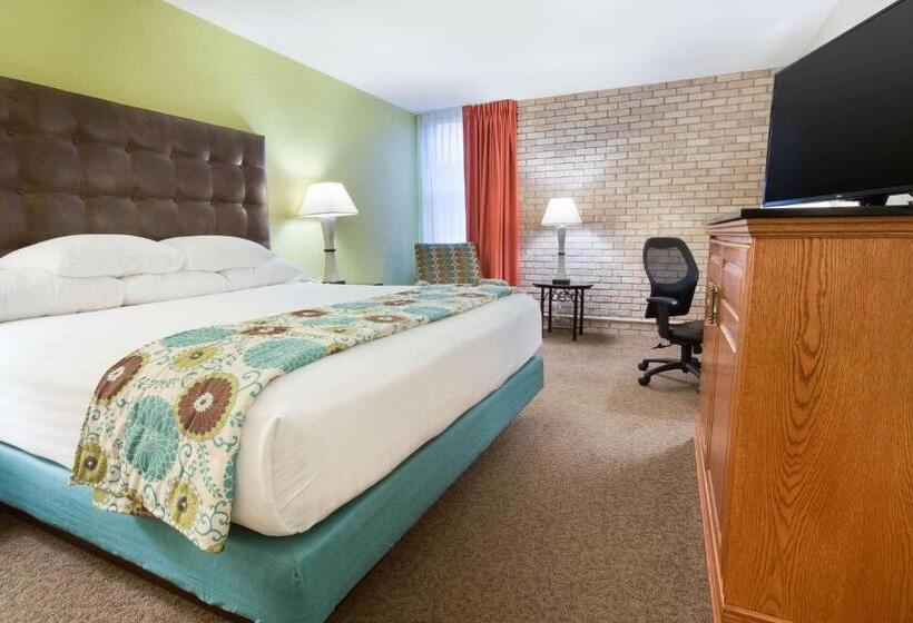 هتل Drury Inn & Suites Mcallen