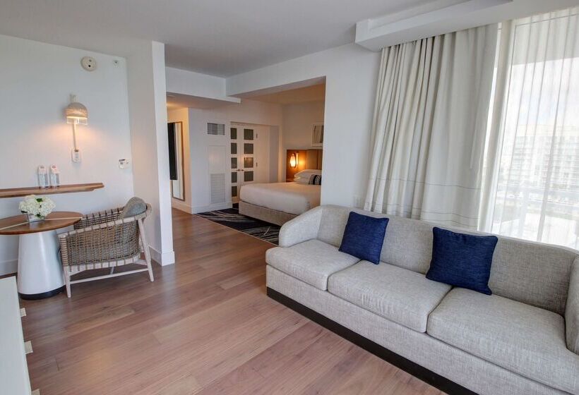 هتل Hilton Fort Lauderdale Marina