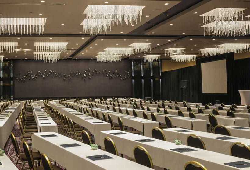 هتل Hilton Los Angeles Airport