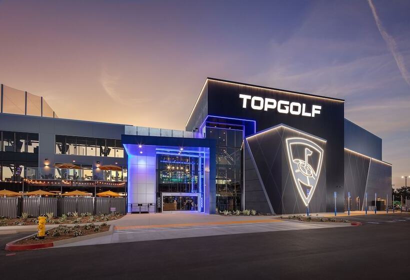 هتل Hilton Los Angeles Airport