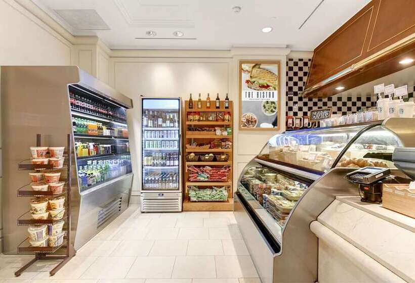 هتل Hilton Los Angeles Airport