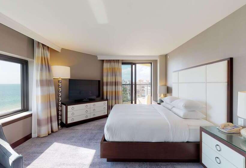فندق Hilton Marco Island Beach Resort And Spa