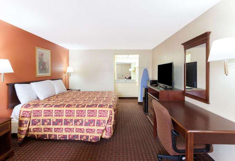 فندق Knights Inn Tucker