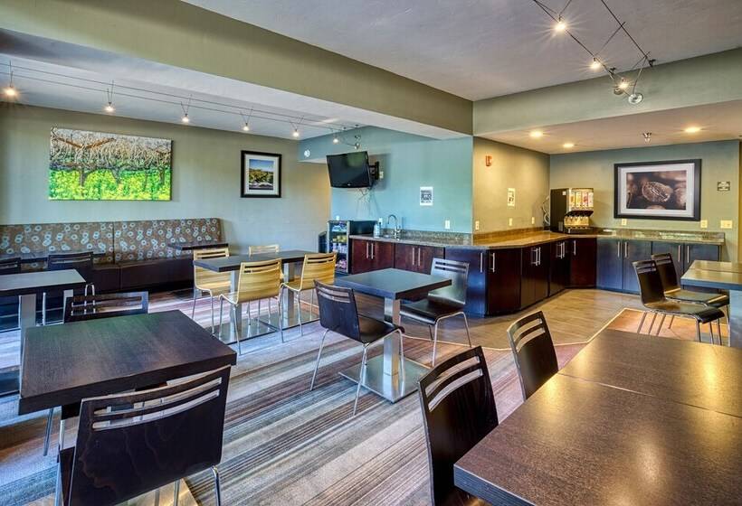 בית מלון כפרי La Cuesta Inn