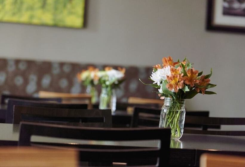 בית מלון כפרי La Cuesta Inn