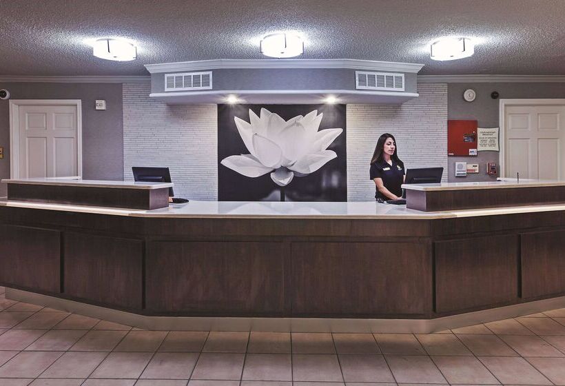בית מלון כפרי La Quinta Inn By Wyndham And Conference Center San Angelo