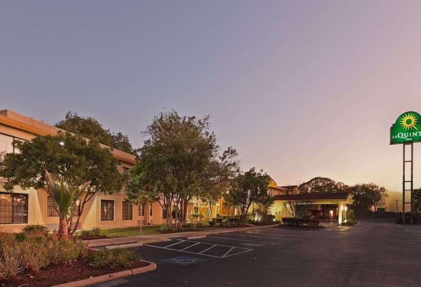 호텔 La Quinta Inn By Wyndham Austin Oltorf