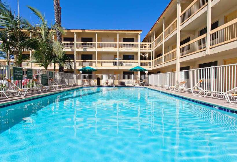 ホテル La Quinta Inn By Wyndham Costa Mesa Orange County