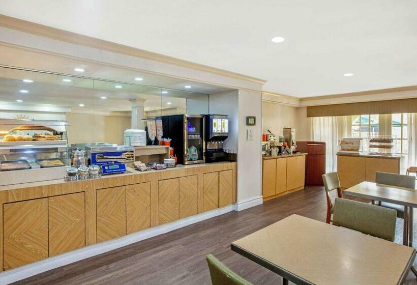 Hotel La Quinta Inn By Wyndham Houston Greenway Plaza Medical Area
