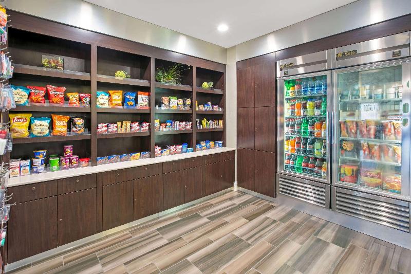 هتل La Quinta By Wyndham Dfw Airport South / Irving