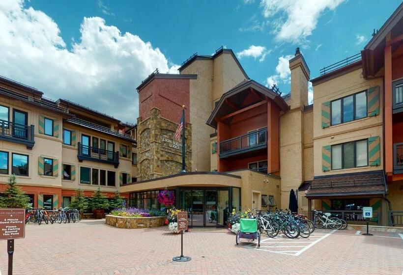 هتل Lion Square Lodge