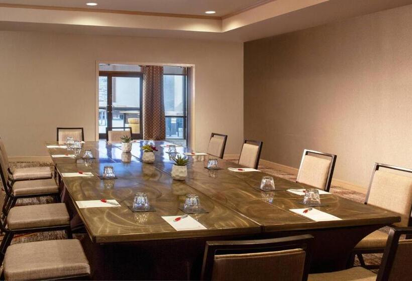 فندق Marriott Raleigh Durham Research Triangle Park