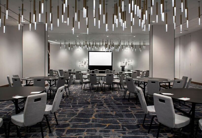 هتل Marriott Springfield Downtown