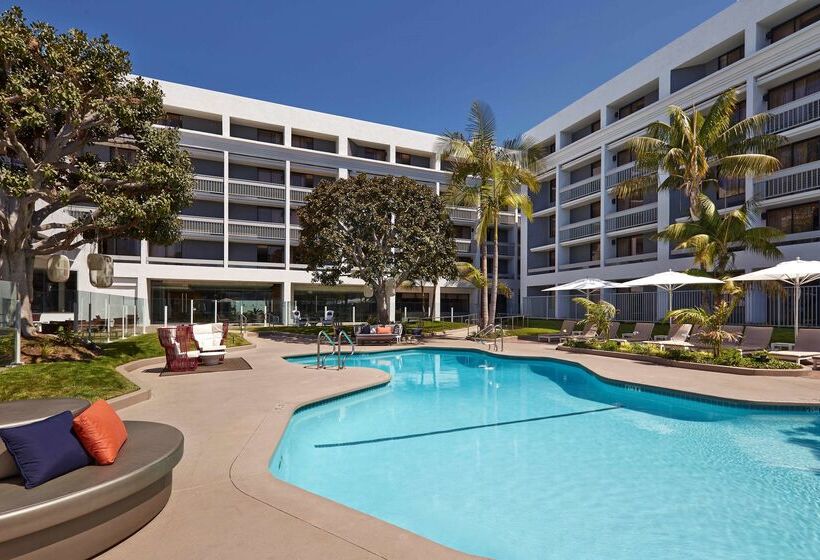 בית מלון כפרי Mdr Marina del Rey, a Doubletree by Hilton