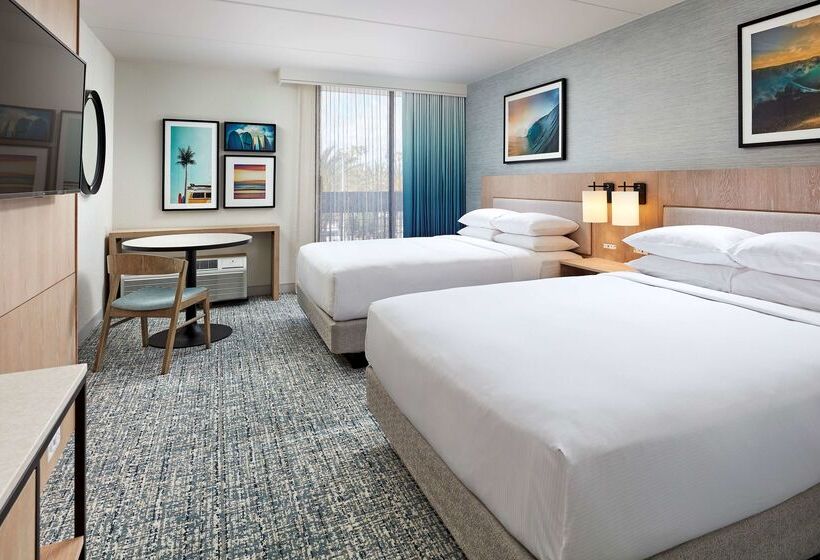 בית מלון כפרי Mdr Marina del Rey, a Doubletree by Hilton
