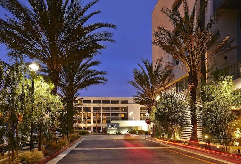 בית מלון כפרי Mdr Marina del Rey, a Doubletree by Hilton