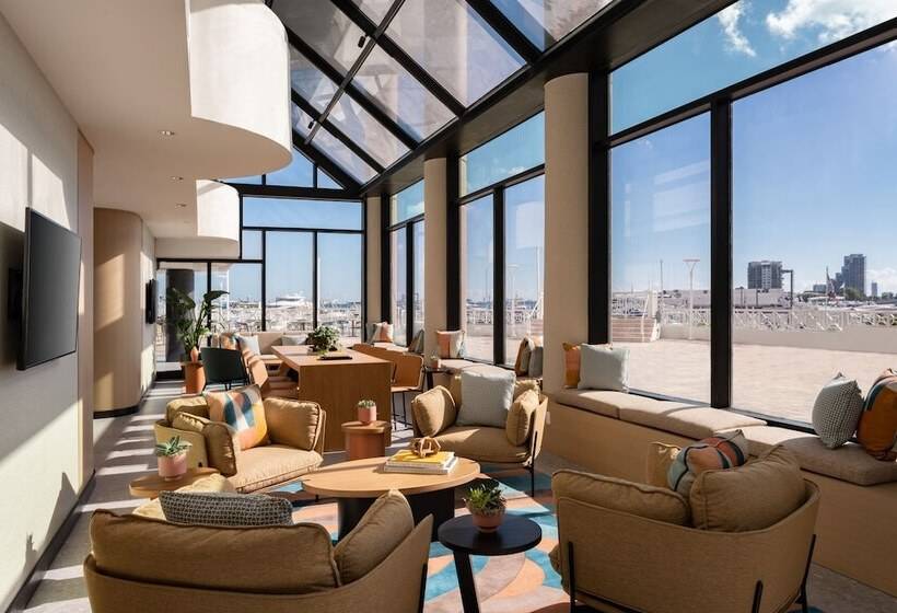 בית מלון כפרי Miami Marriott Biscayne Bay