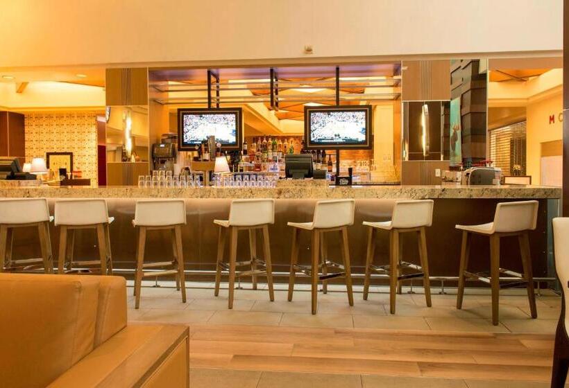호텔 Minneapolis Marriott Southwest