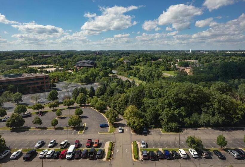 호텔 Minneapolis Marriott Southwest