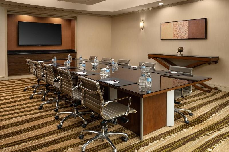 בית מלון כפרי Newport Beach Marriott Bayview