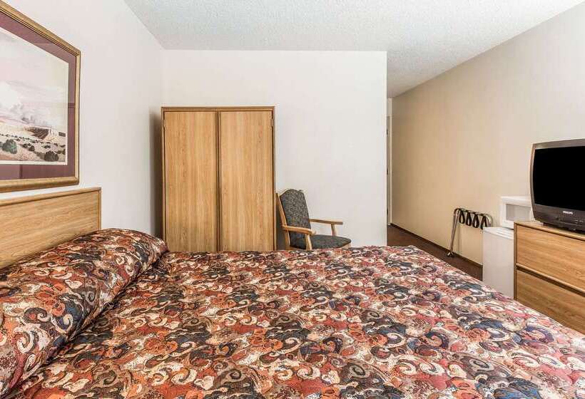 Отель Rodeway Inn