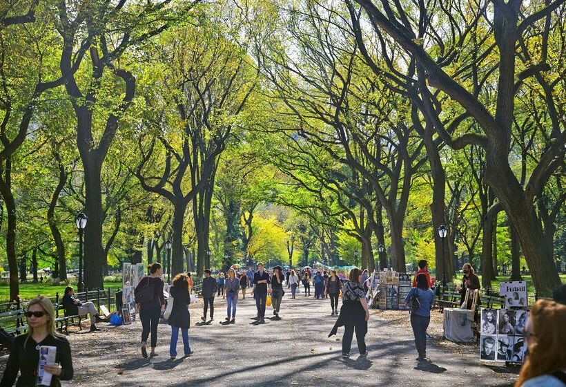 Отель The Gardens Sonesta Es Suites New York