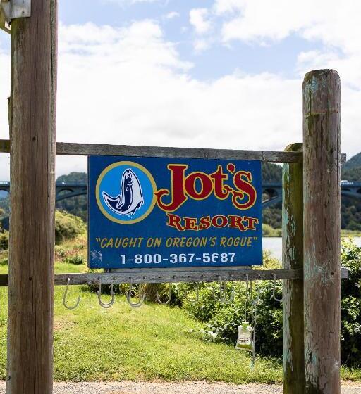 Jot's Resort