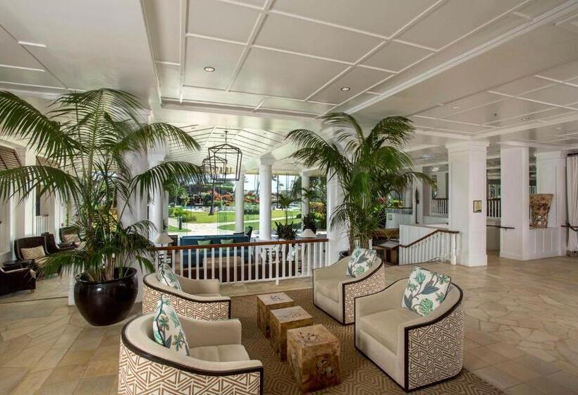 Outrigger Kauaʻi Beach Resort & Spa